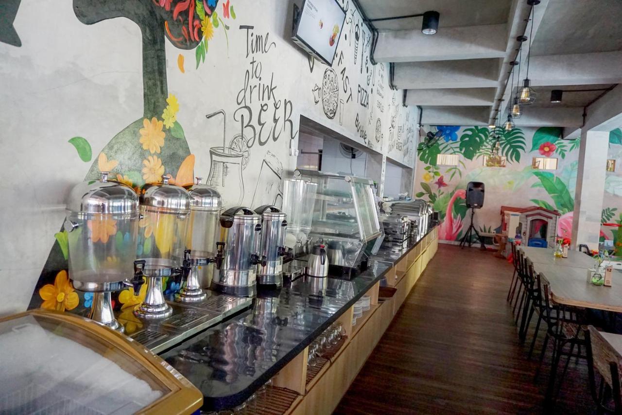 Graha Socio Hotel נוסא דואה מראה חיצוני תמונה