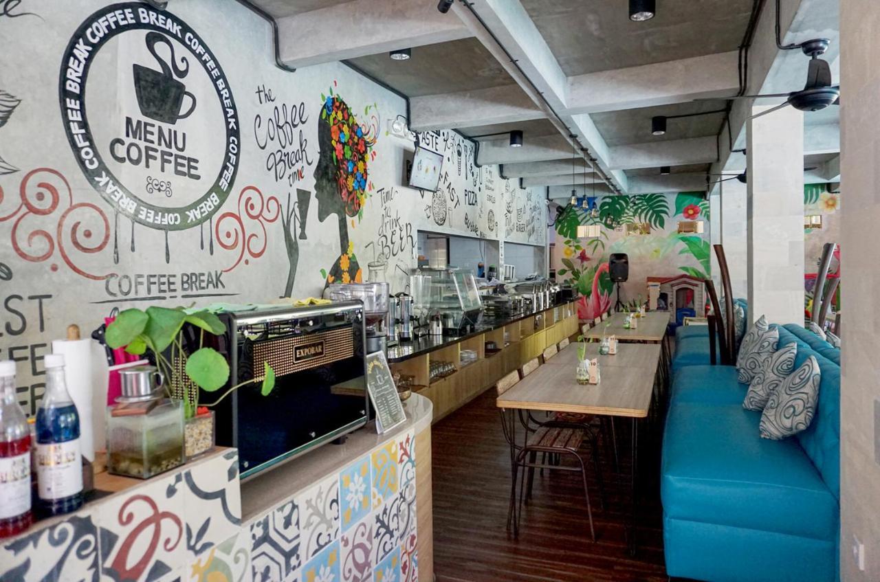 Graha Socio Hotel נוסא דואה מראה חיצוני תמונה